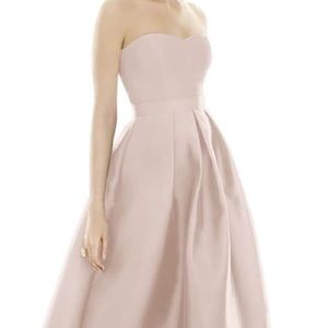 Alfred Sung High-Low Dress (Blush)